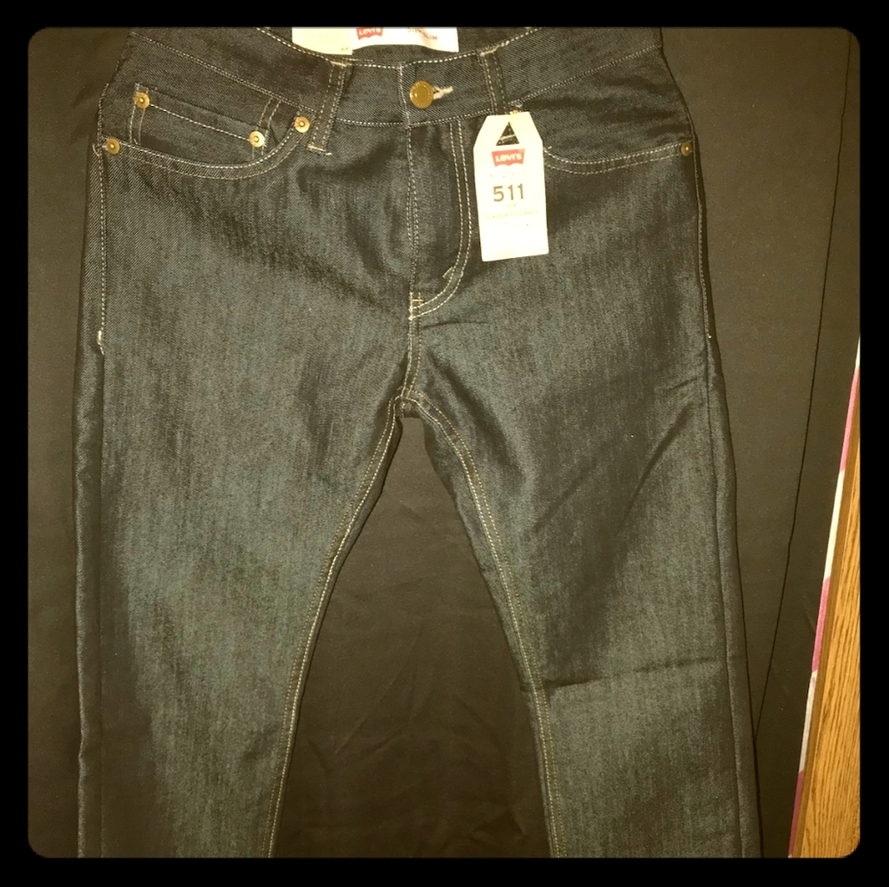 BNWT Levi 511 jeans